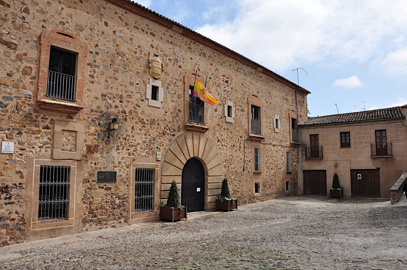 Le Palacio de los Rivera, siège du
          rectorat de l’université d’Estrémadure