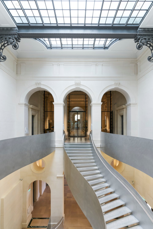 Escalier hall Vivienne