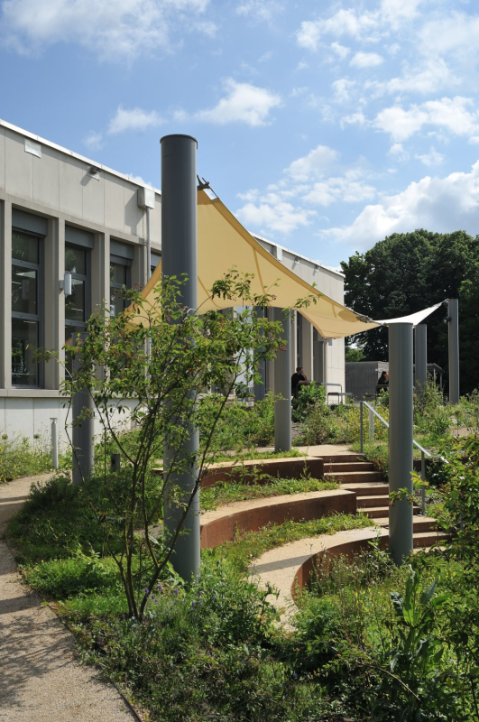 Jardin de lecture.