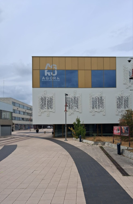 L’entrée du campus
