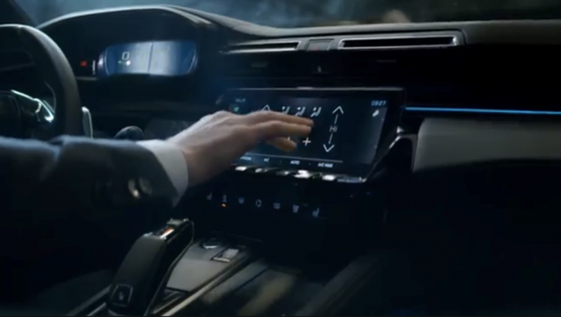 Figure 2. New Peugeot 508 – What Drives You? Gesture to represent the piano keyboard (still 2) [EX1]