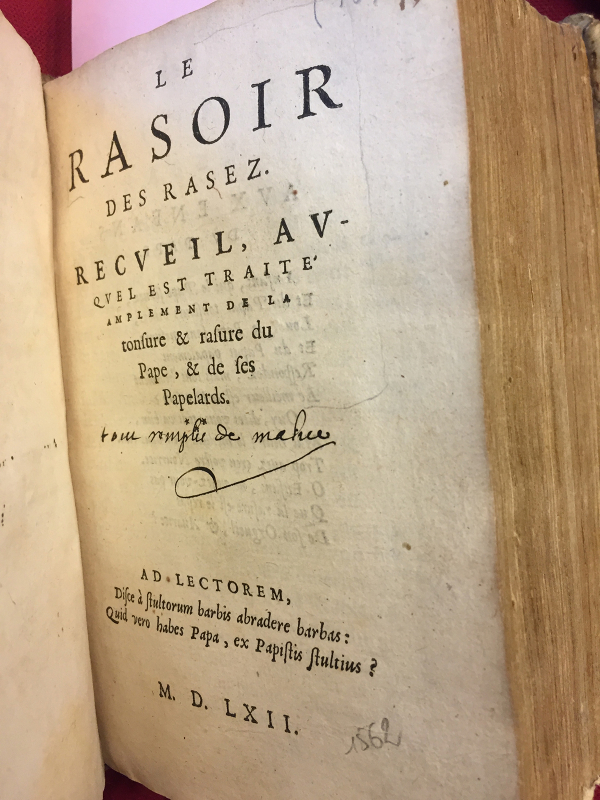 Fig. 1. Le Rasoir des rasez : « Tout rempli de malice ».